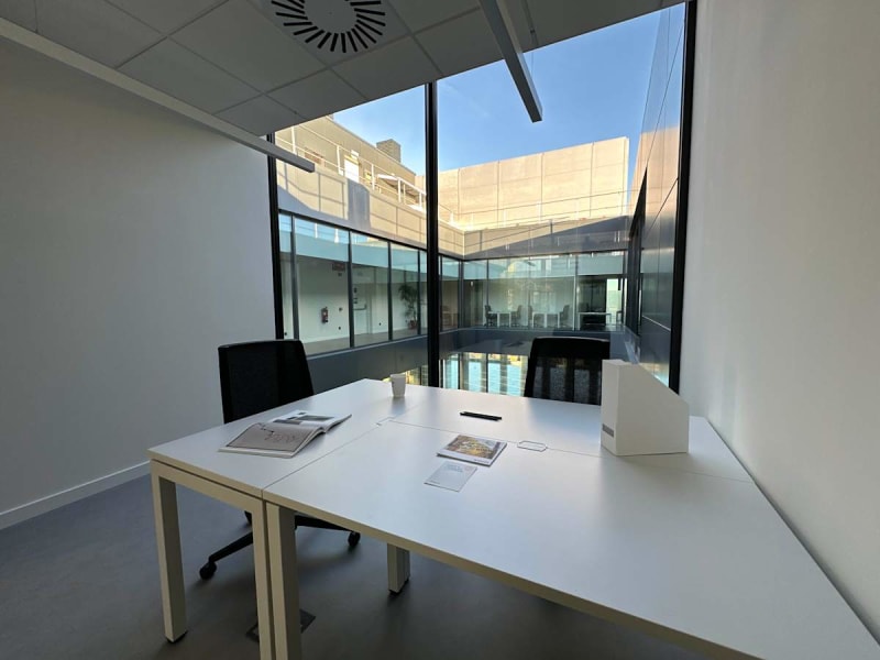 Coworking pour équipes à Manoteras | Officionados