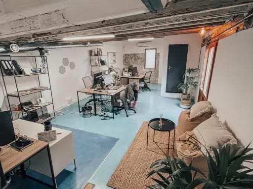 plug and play office barcelona eixample
