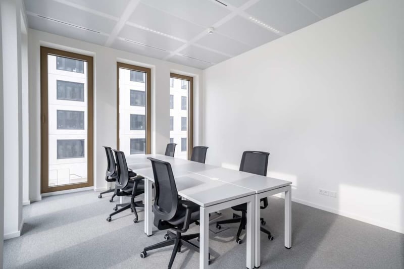 Oficina privada dentro de un centro de negocios, Luxemburgo