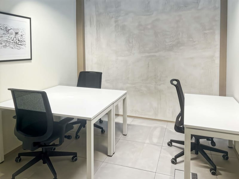 Serviced office with meeting room, Rua das Fontaínhas, Lisbon