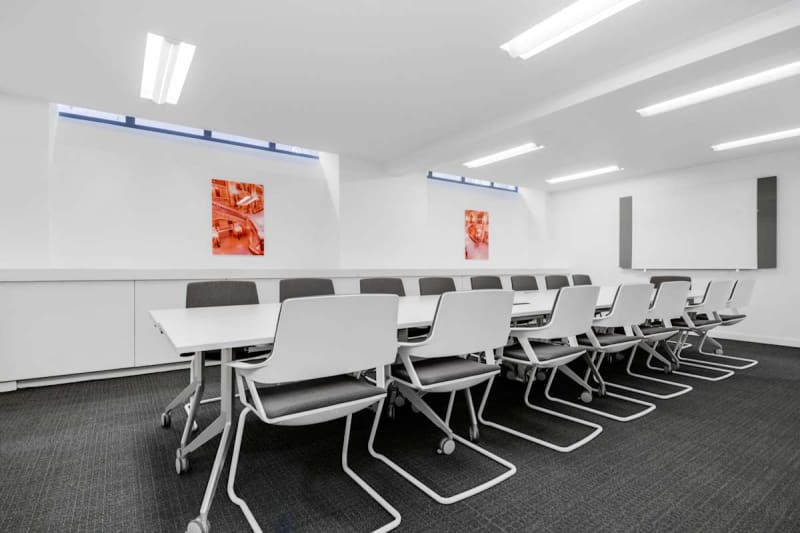 Office rental Palais-Royal Paris