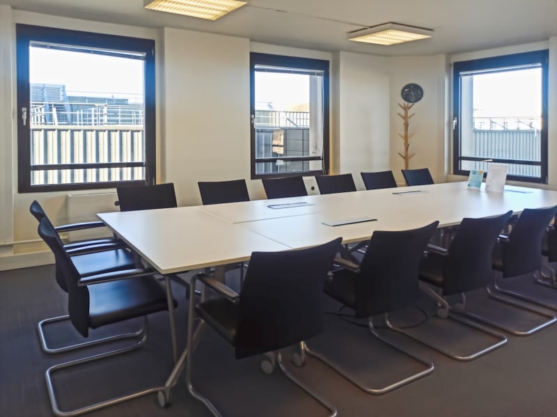 Oficina privada en Place Kléber, Strasbourg