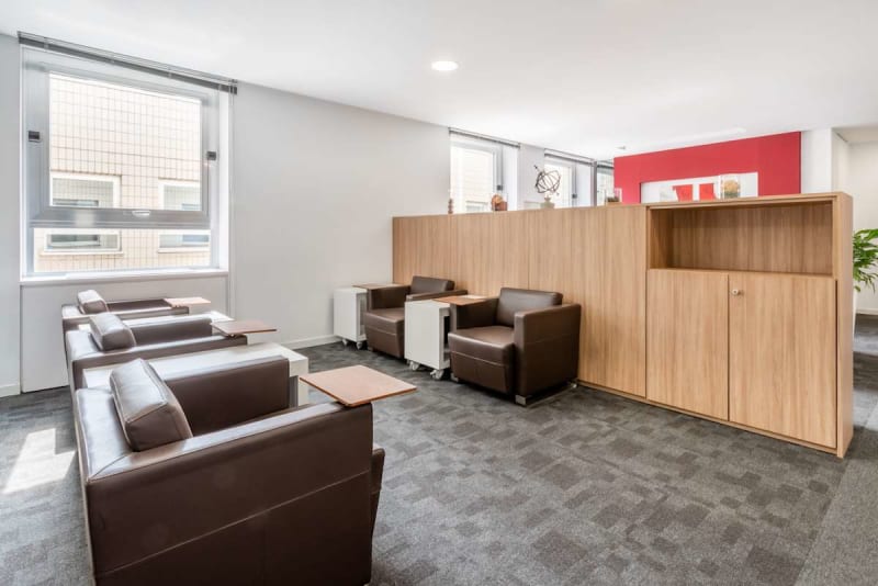 Bureau meublé Almagro Madrid