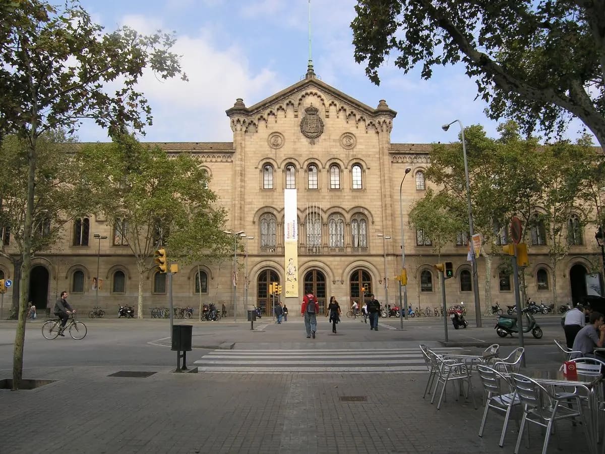 Disponibilidad inmediata coworking Plaza Universitat Barcelona