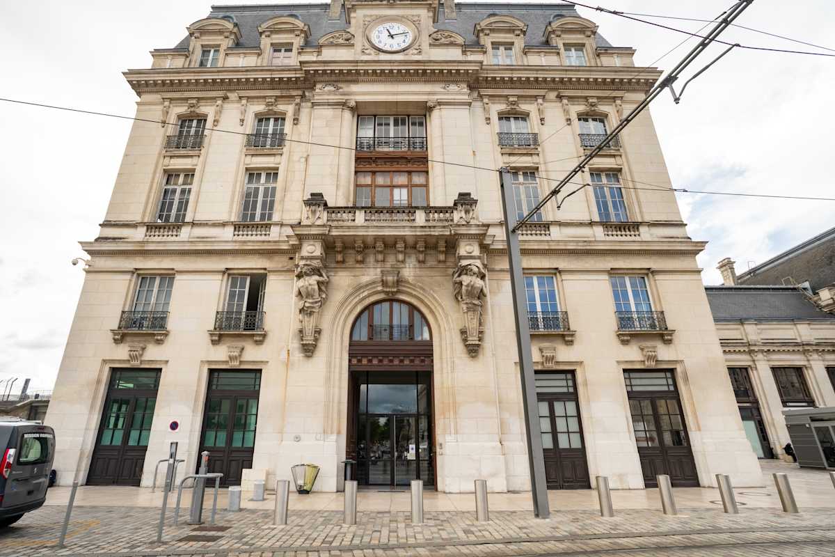 Edificio de oficinas en Saint-Jean, Bordeaux