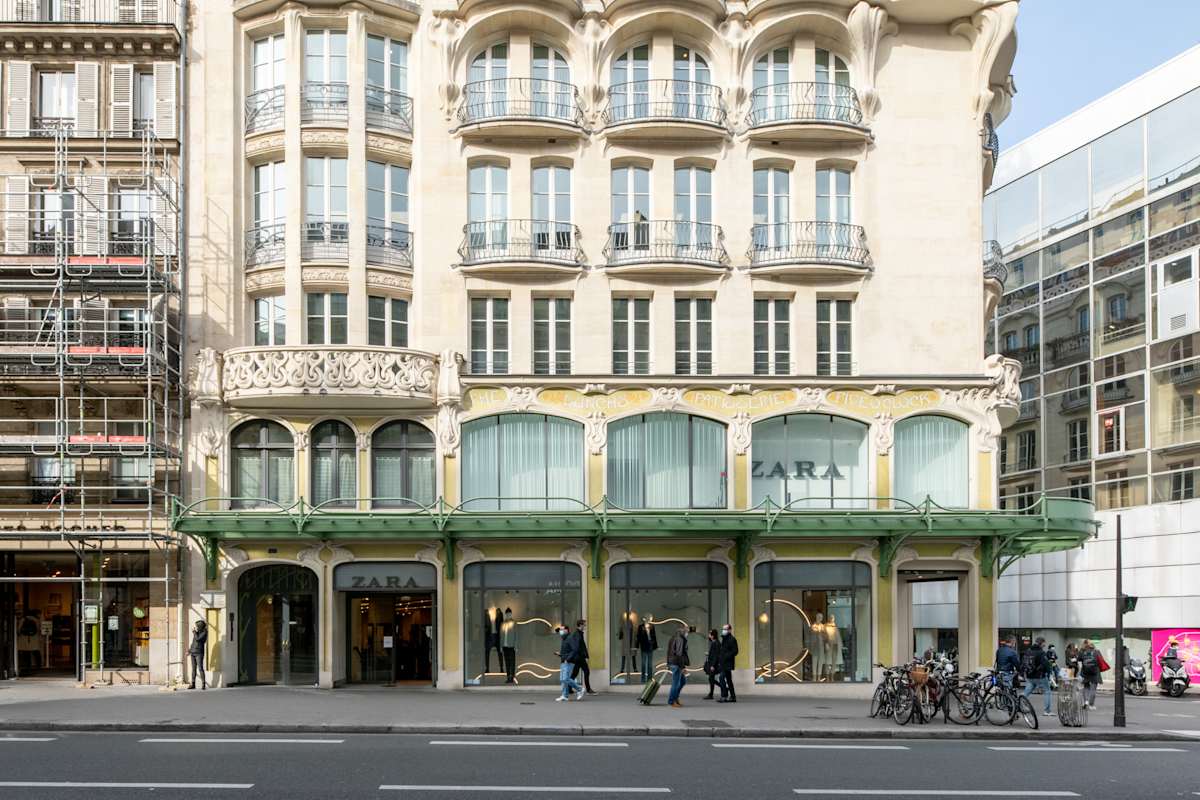 Workspace in Paris - image 1