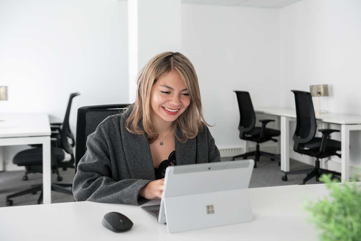 Workspace in Paris - image 1