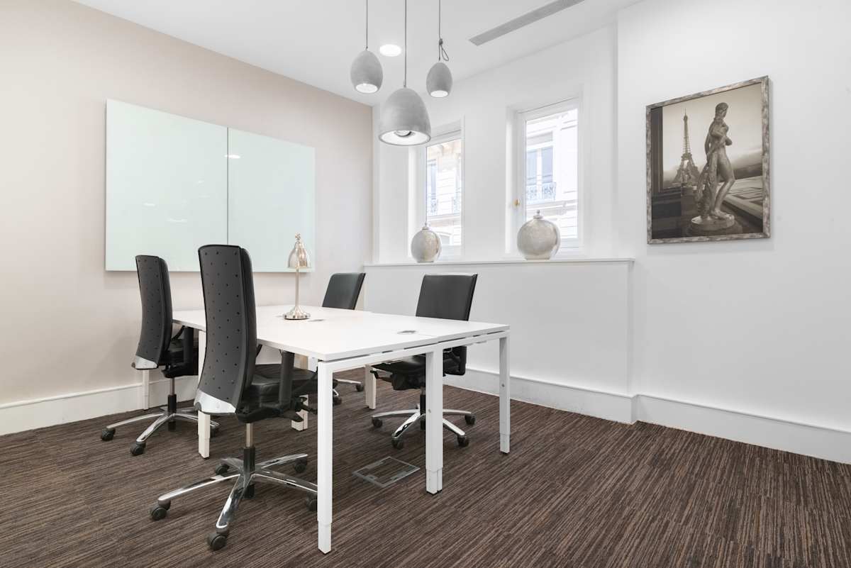 Coworking para equipos en Faubourg Saint-Honoré | Officionados