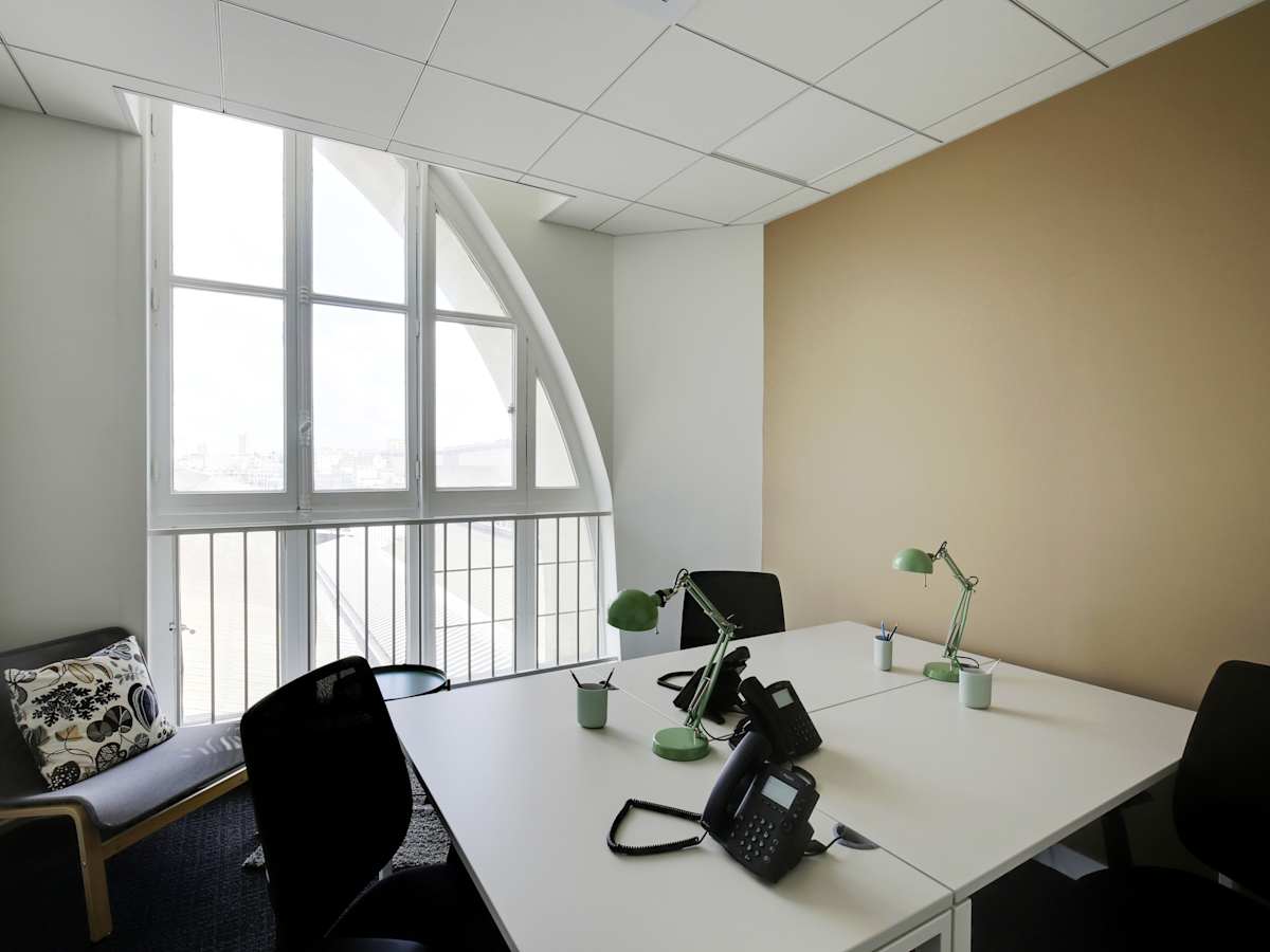 Coworking para equipos en Gare du Nord | Officionados