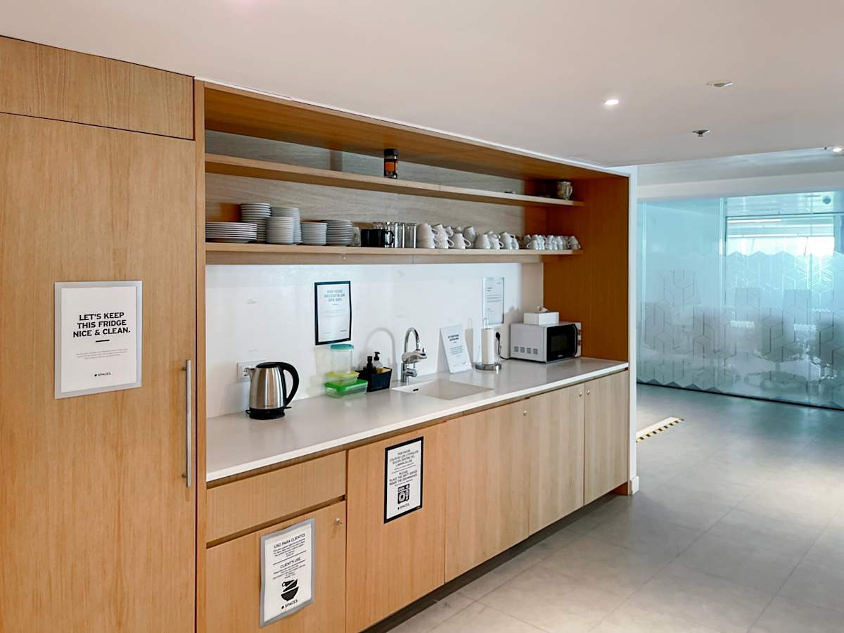 Coworking with meeting rooms Poblenou