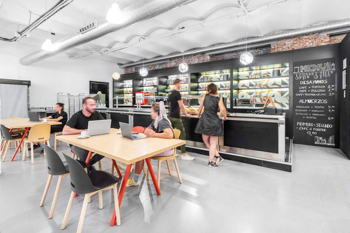 Coworking con sala de reuniones Rio