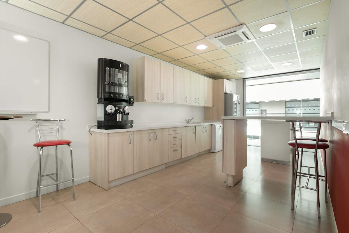 Coworking con sala de reuniones Centro