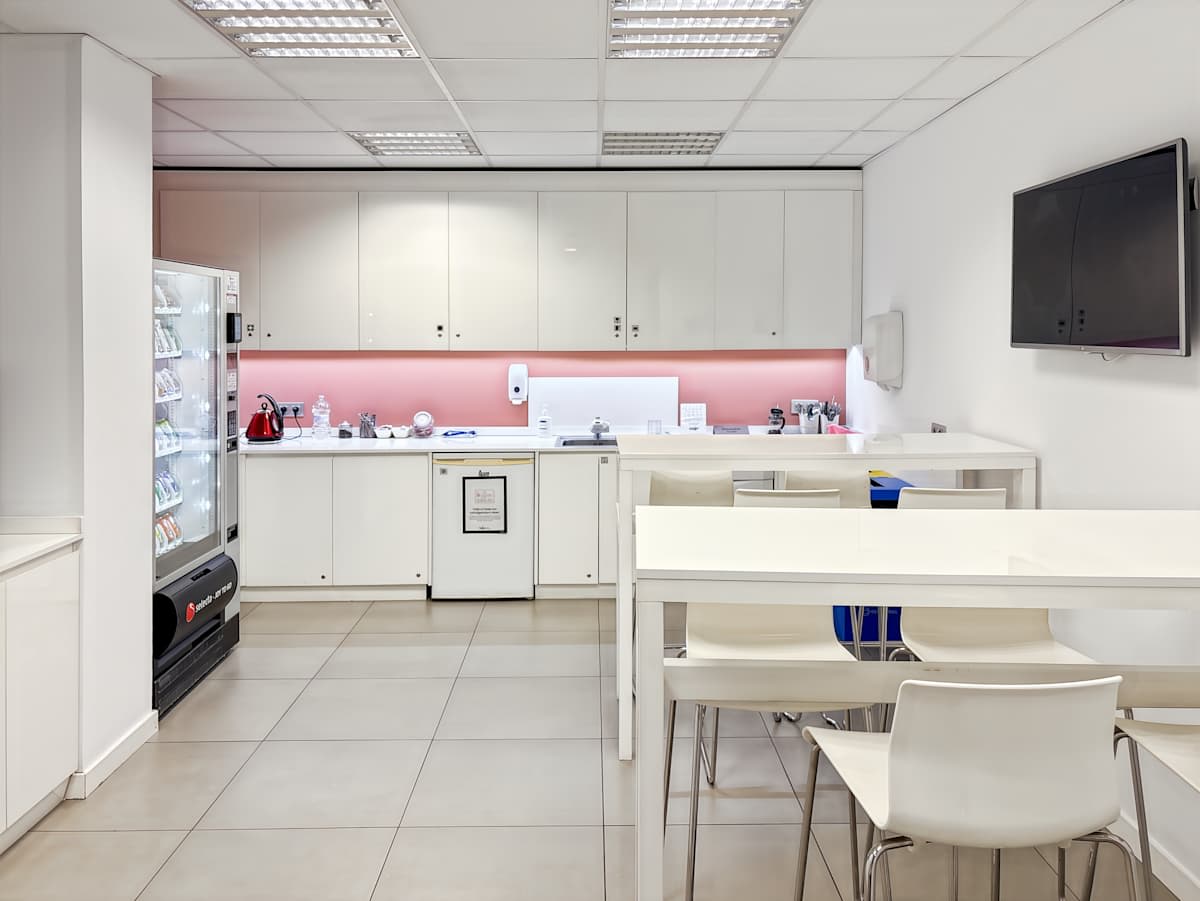 Coworking con sala de reuniones Son Castelló