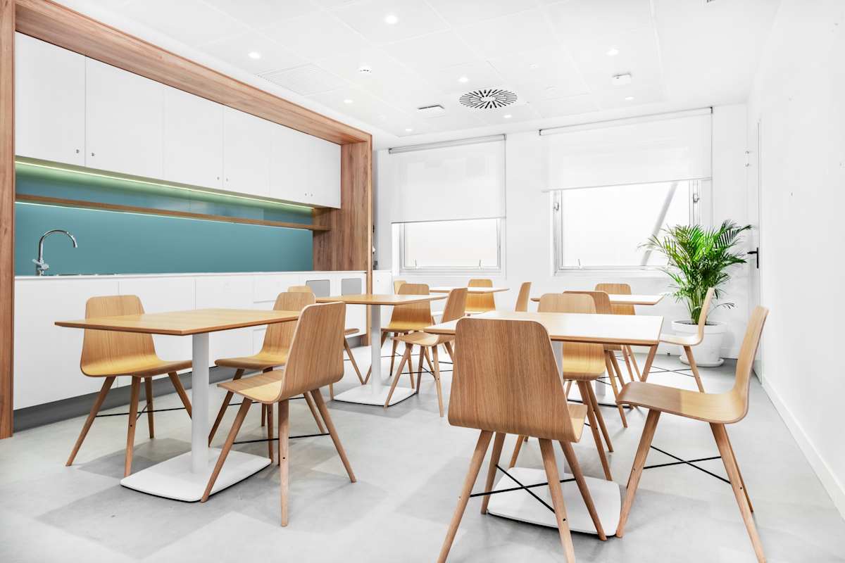 Coworking con sala de reuniones Centro
