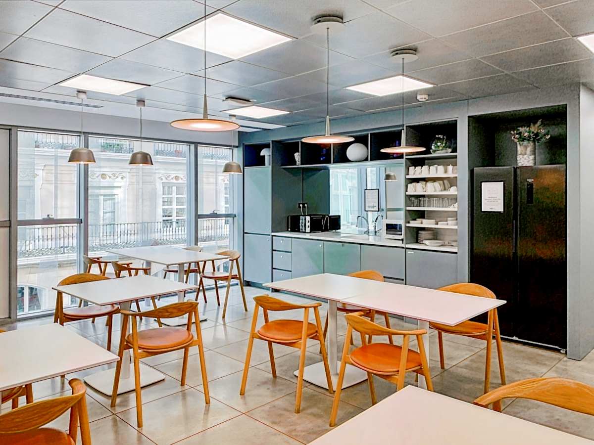 Coworking avec salle de réunion Centro