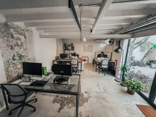 Oficinas para startups en Eixample Tetuan