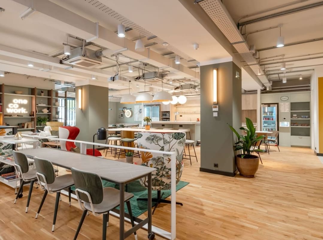 Espacio flexible coworking Madrid | Officionados