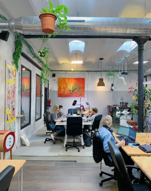 Coworking for teams in Sants El Poble Sec | Officionados