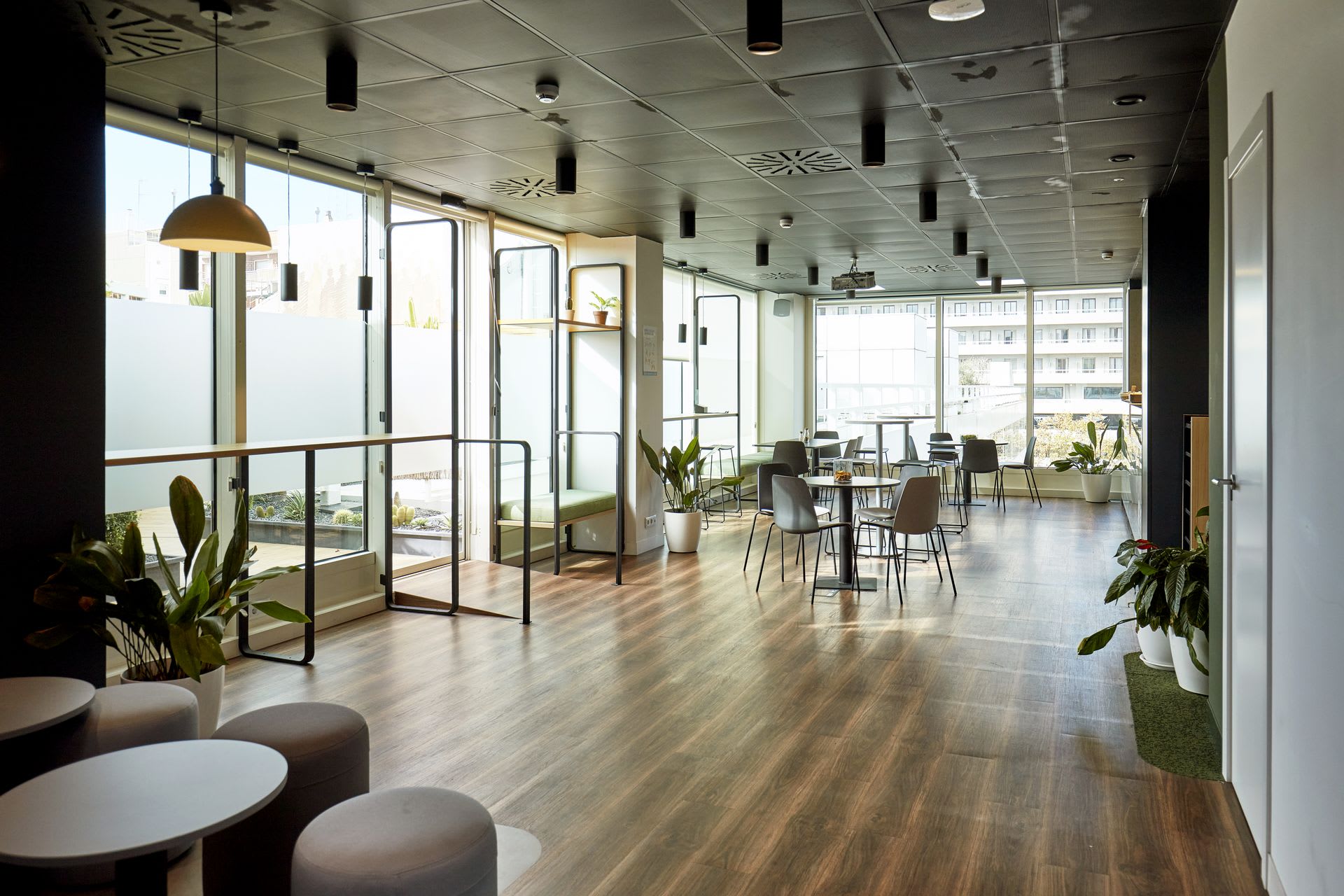 Coworking near Barcelona center in Sants Tarragona