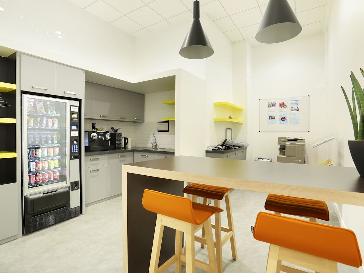 Coworking con sala de reuniones Madeleine