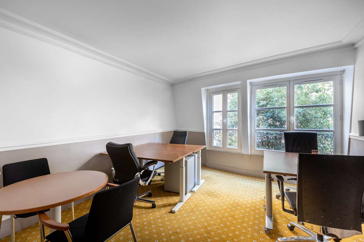 Disponibilidad inmediata coworking Champs-Élysées Paris