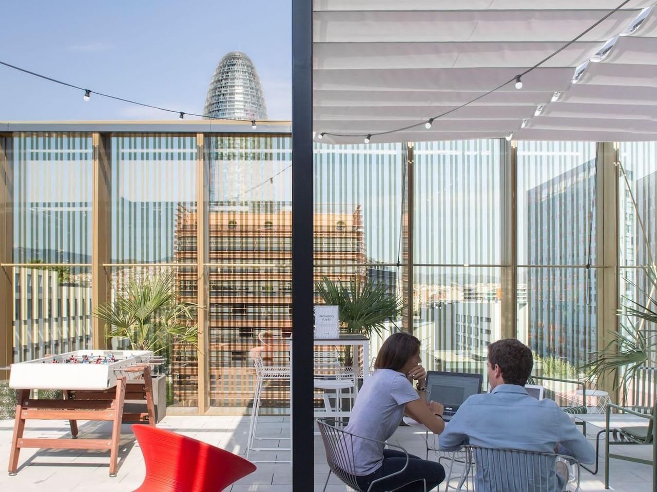 Disponibilidad inmediata coworking Poblenou 22 Arroba Glories Barcelona