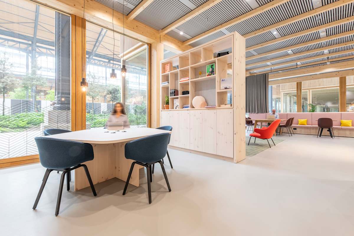 Disponibilidad inmediata coworking A home for your business among a vibrant community Brussels