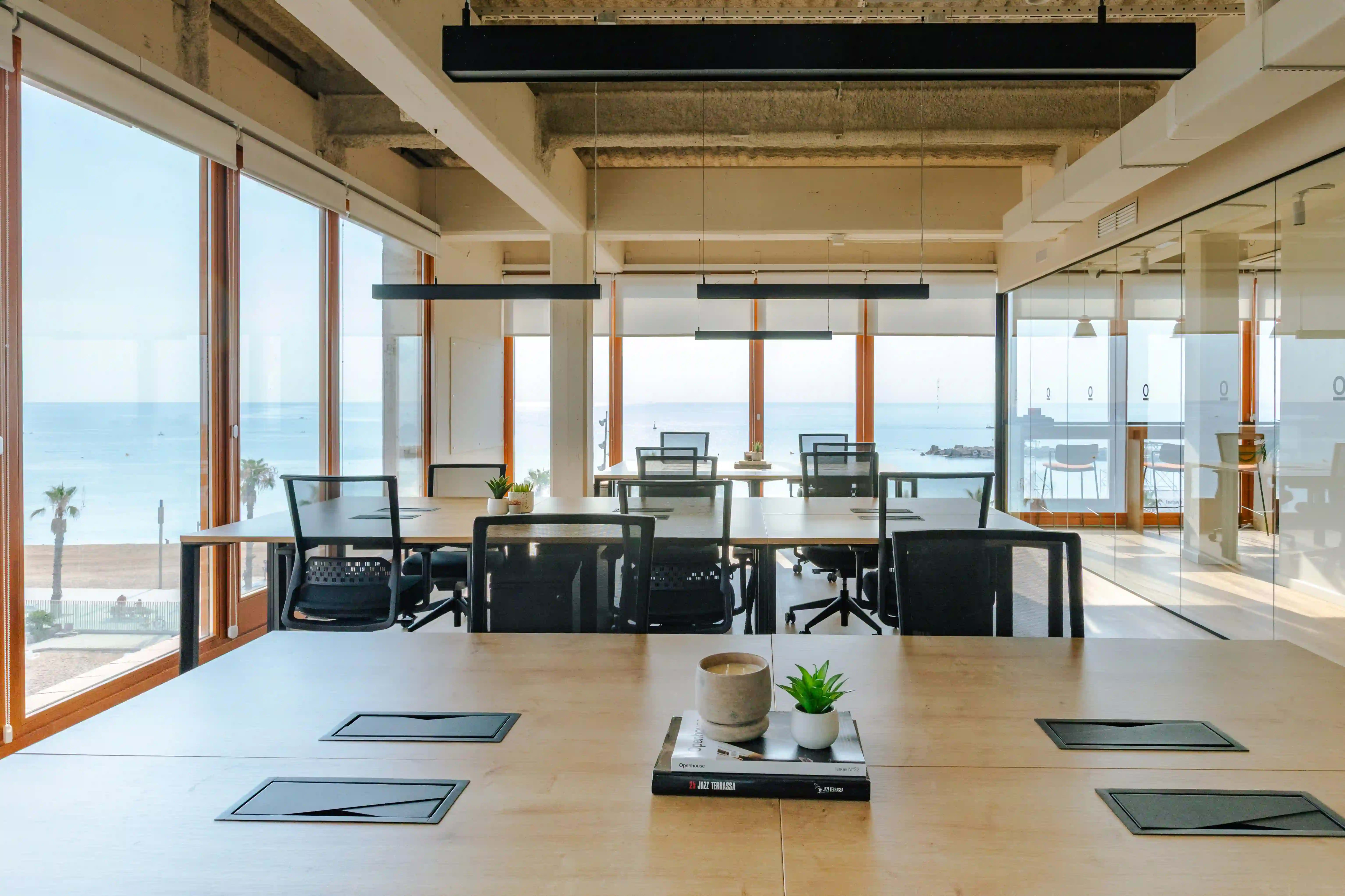 Coworking con sala de reuniones Barceloneta