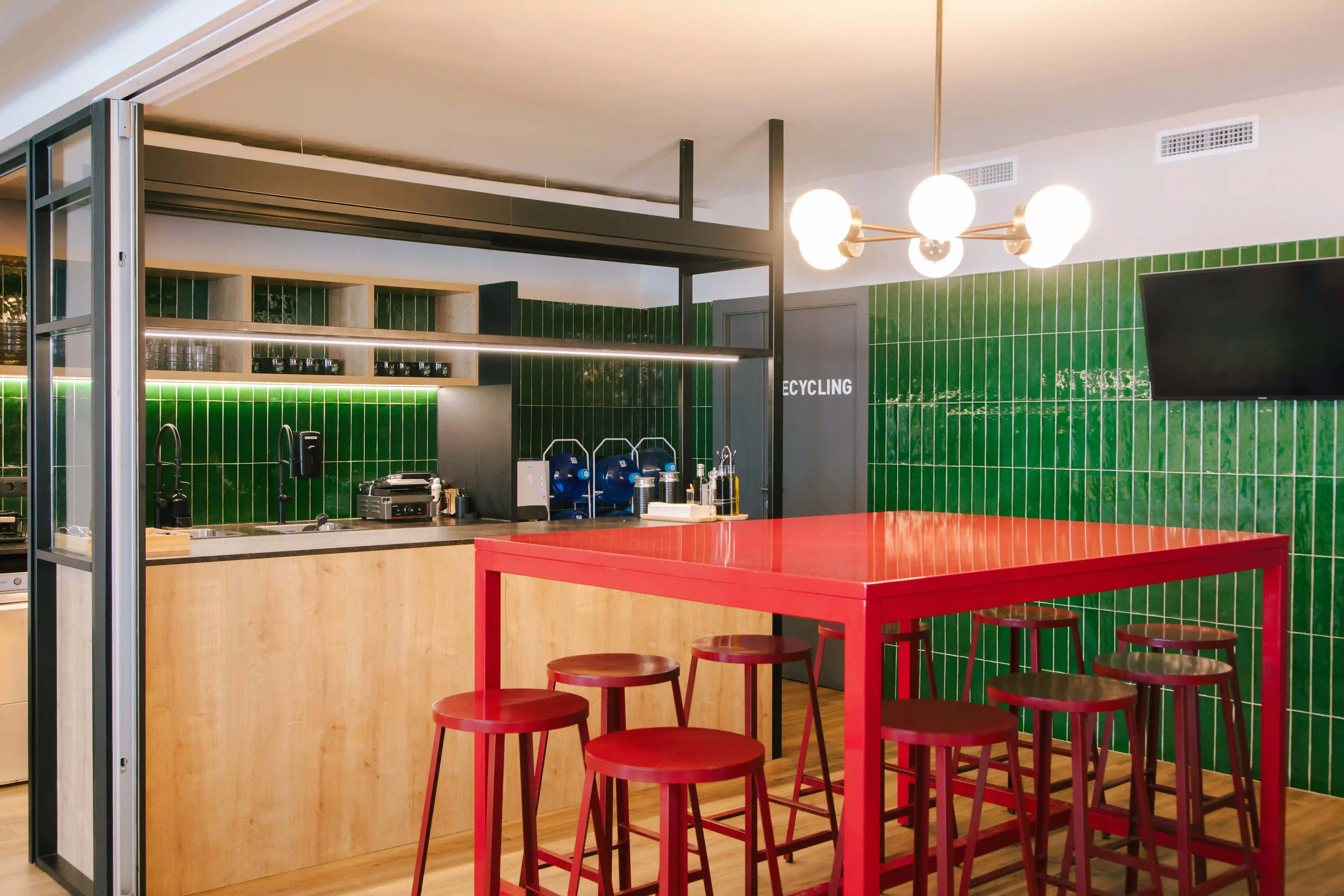 Coworking para equipos en Gràcia | Officionados