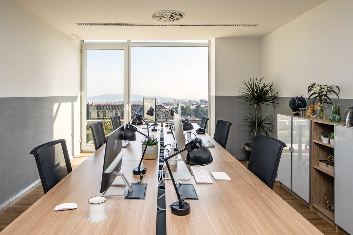 Coworking con sala de reuniones Tibidabo