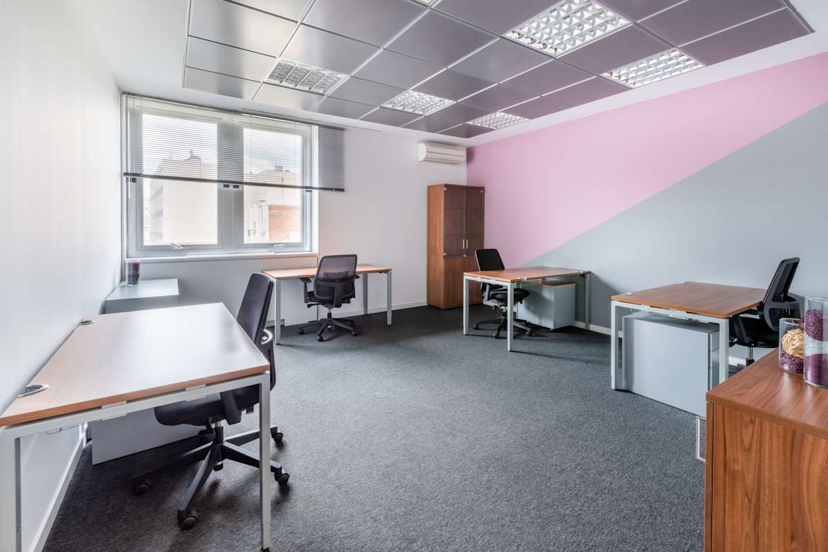 Coworking para equipos en Almagro | Officionados