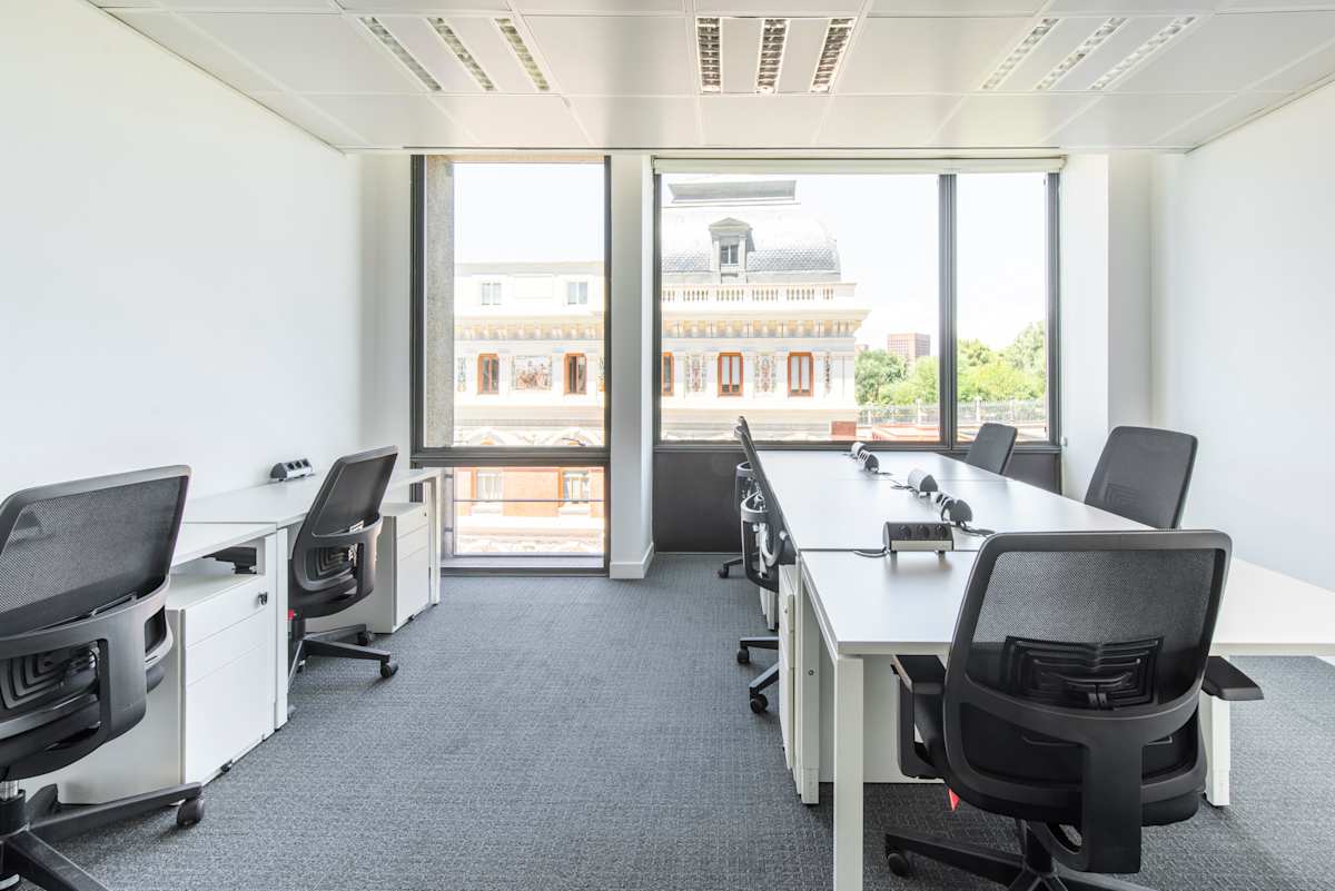 Coworking para equipos en Retiro | Officionados