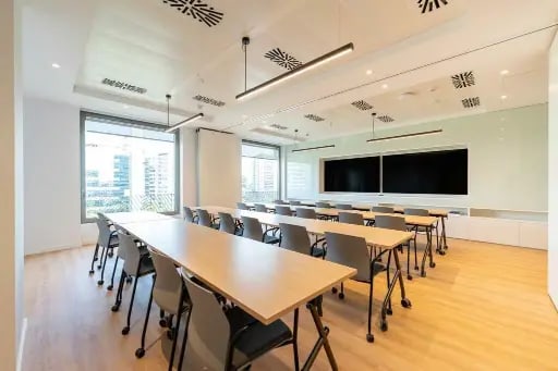 Coworking pour équipes à Illa Diagonal | Officionados