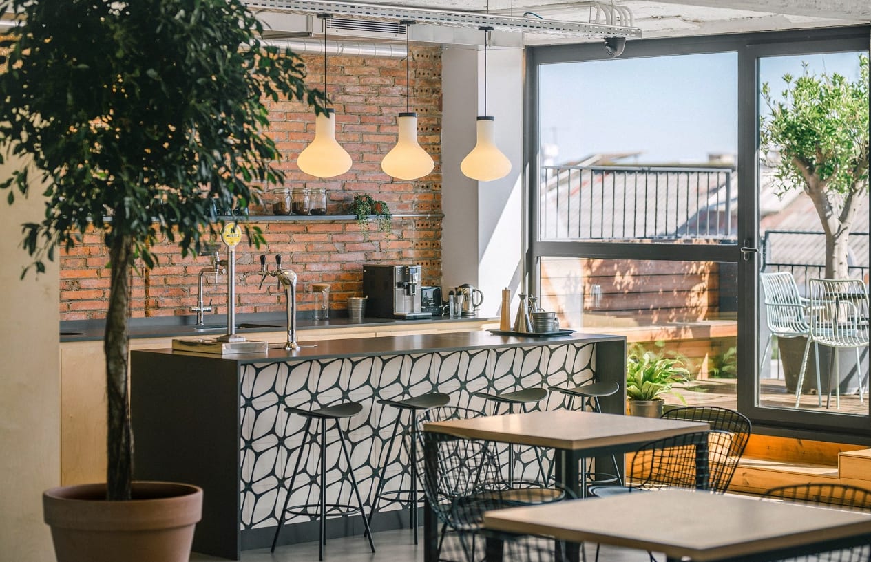 rooftop and bar coworking sant antoni