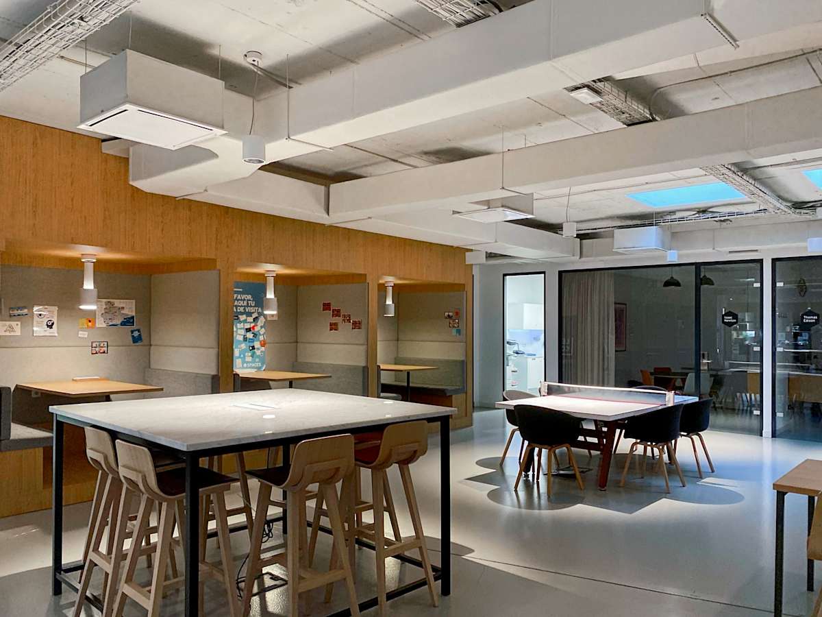 Disponibilité immédiate coworking Poblenou Barcelone