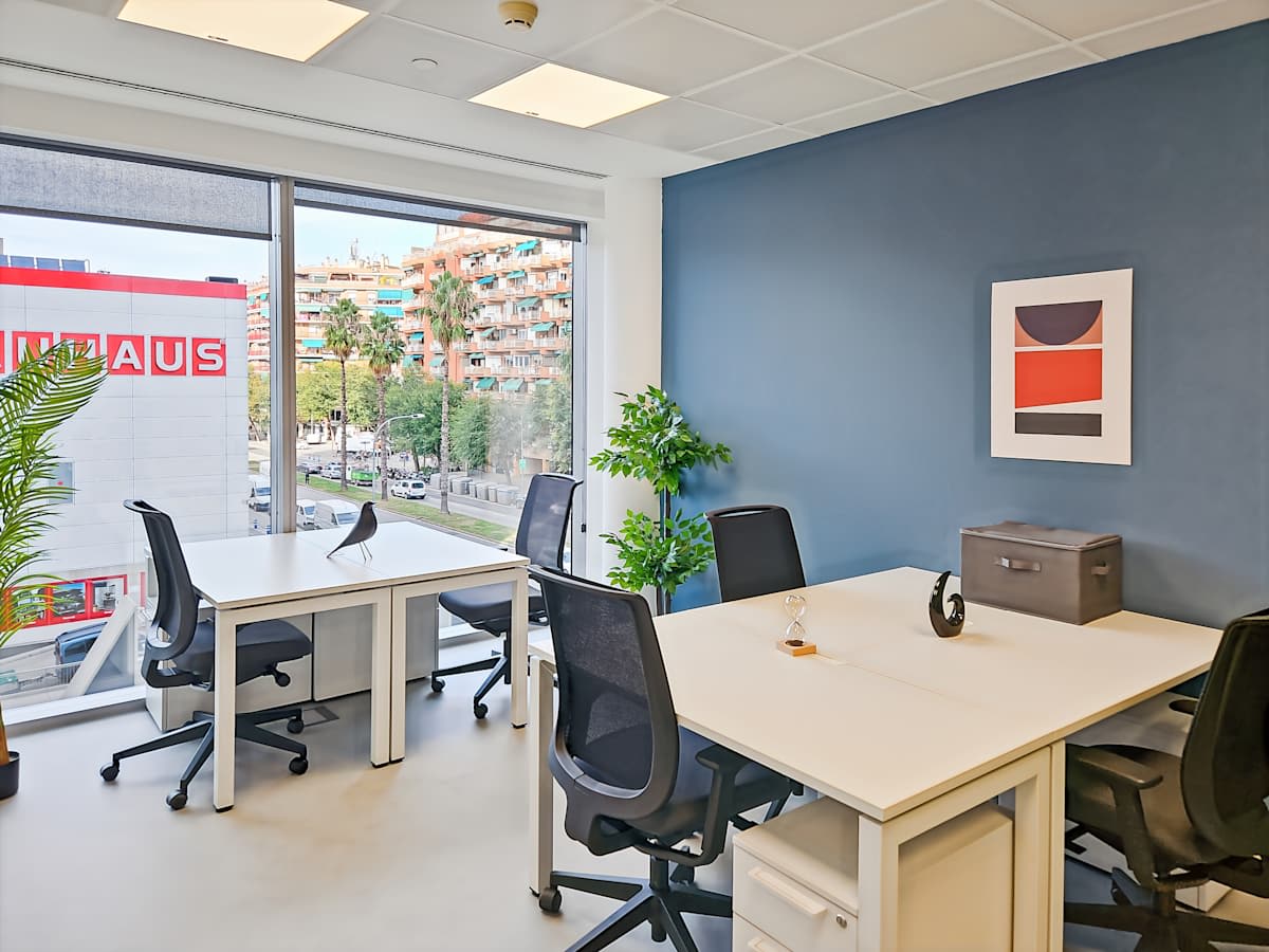 Disponibilité immédiate coworking Zona Franca Barcelone