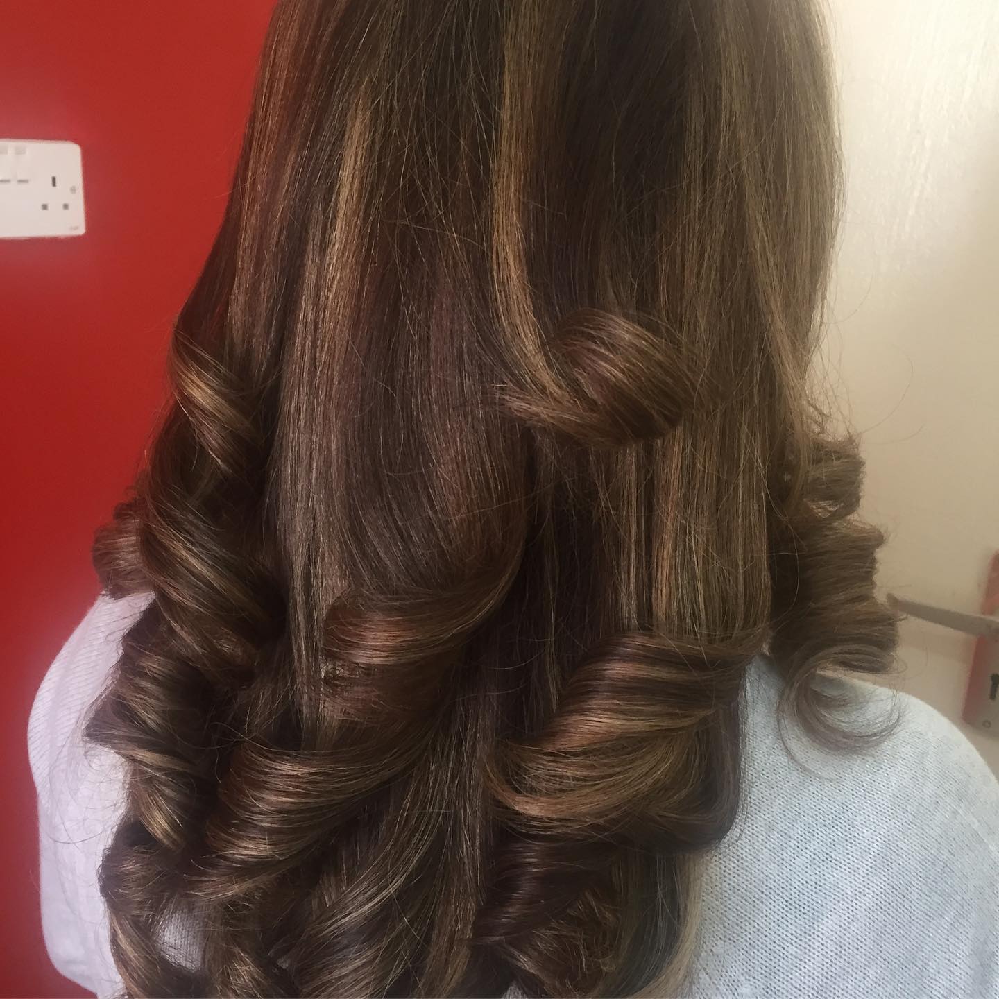 Highlights cut long with color