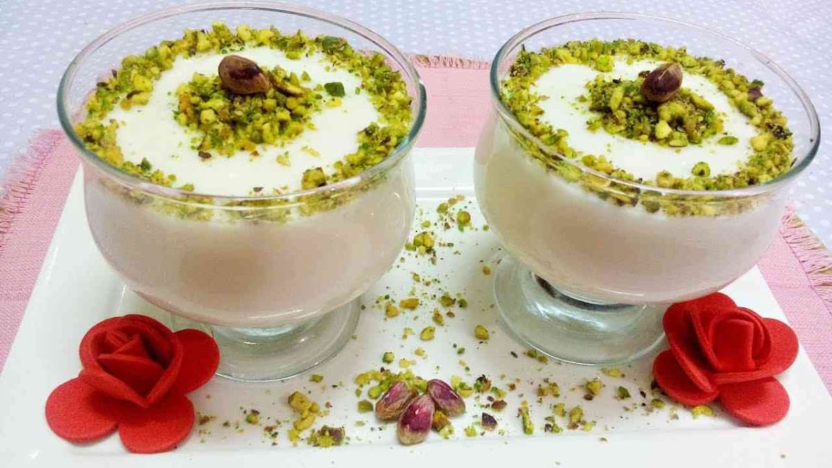 Mahalabia (Middle Eastern Milk Pudding) Dessert Recipe