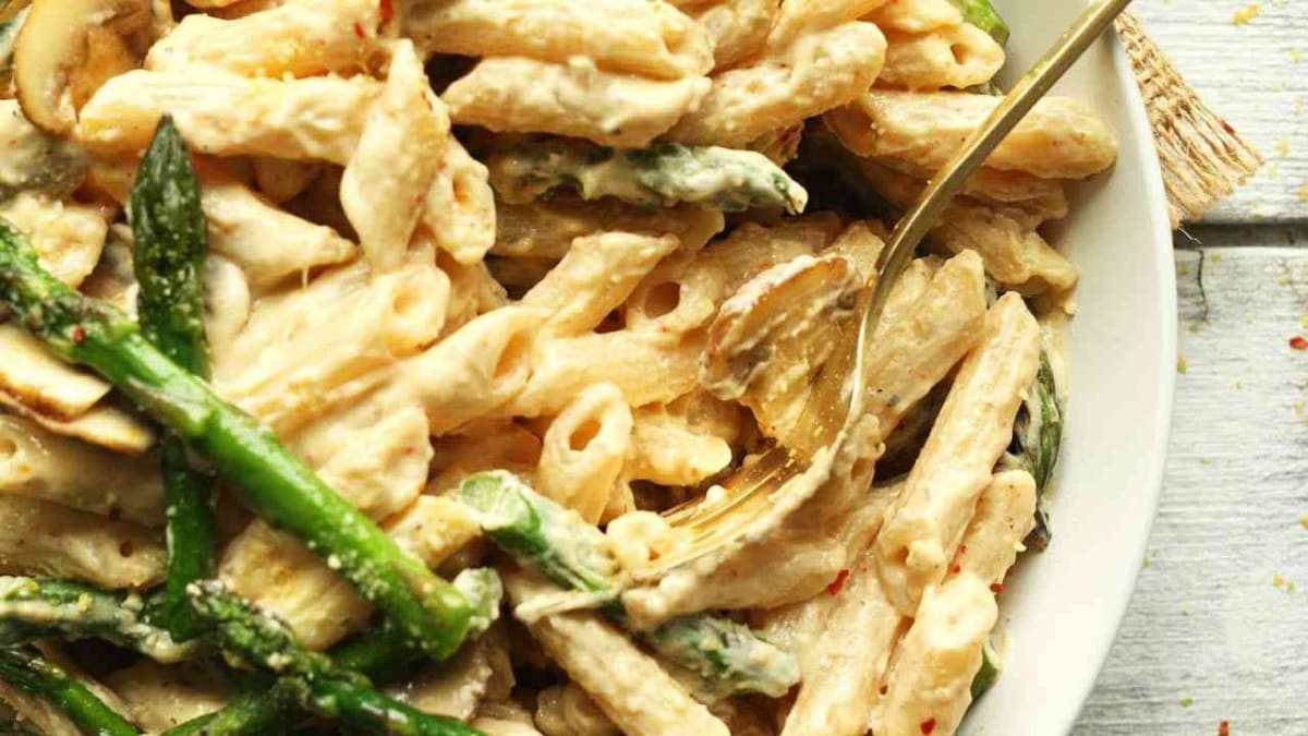 Asparagus Mushroom Red Pepper Pasta