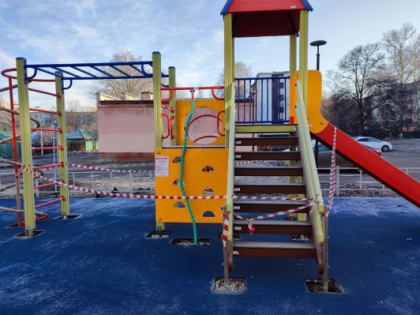 Благоустройство дворов, установка уличного освещения и тротуаров: депутаты облдумы оценили реализацию инициативных проектов
