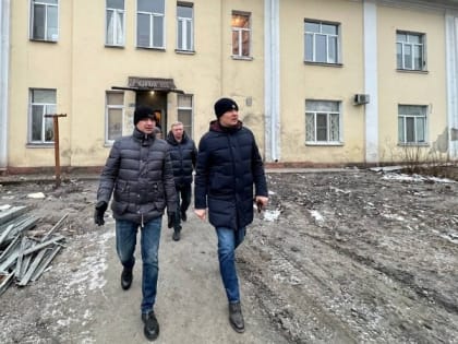 Вячеслав Гладков оценил ход восстановительных работ в Шебекино