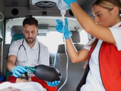 Вячеслав Гладков сообщил о прохождении практики белгородскими медиками в Донецке