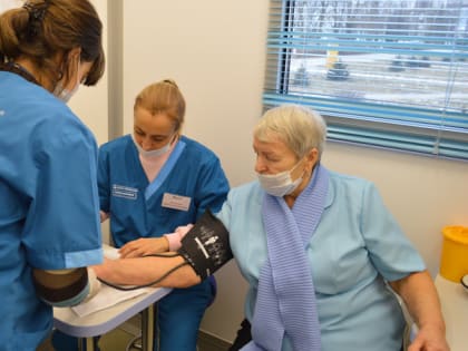 Передвижной медкомплекс прибыл в Краснояружский район