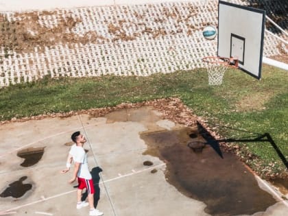 Андрей Чесноков – о создании баскетбольной площадки в юго-западной части Старого Оскола