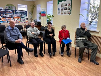 ЗАНЯТИЯ В ШКОЛЕ ЗДОРОВЬЯ ПОЖИЛОГО ПАЦИЕНТА