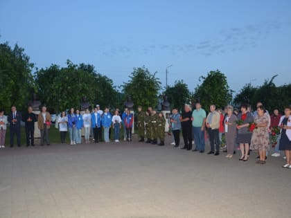 Благочинный приходов Красненского округа принял участие в акции «Свеча памяти»