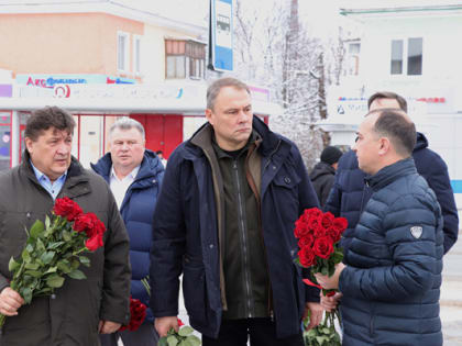 Зампредседателя Госдумы Пётр Толстой и спикер Белгородской облдумы Юрий Клепиков посетили приграничные муниципалитеты региона