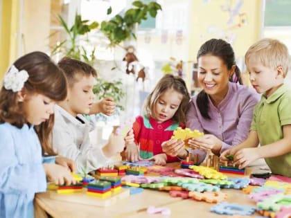 Ассоциация "Совет муниципальных образований Белгородской области" поздравляет с Днем воспитателей и всех дошкольных работников!