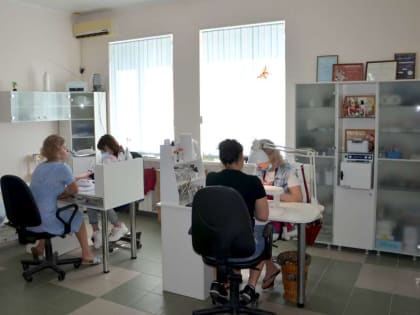 Жители Грайворонского городского округа - Ирина Мирошниченко и Ольга Лукьяненко - участники программы «Содействие»