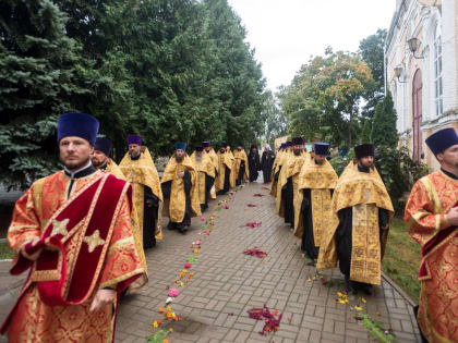 В Грайвороне встретили ковчег со святыми мощами благоверного князя Александра Невского